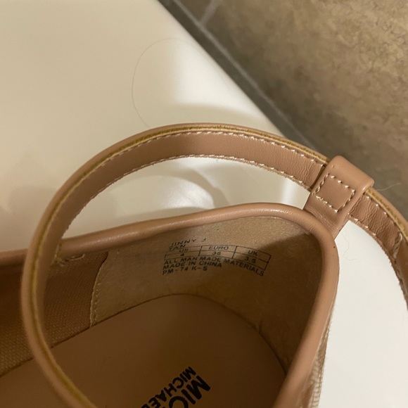 COPY - New MK flats size 4 but runs big - Picture 14 of 16